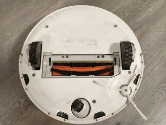 Roboticky vysavac Xiaomi Mi Robot Vacuum SDJQR01RR - 3