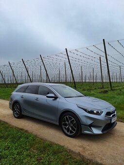 Kia ceed SW 7DCT 1.5TGdi pack plus - 3