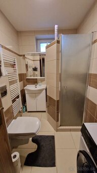 INVESTIČNÁ PRÍLEŽITOSŤ - Rodinný dom s 5 bytovými jednotkami - 3