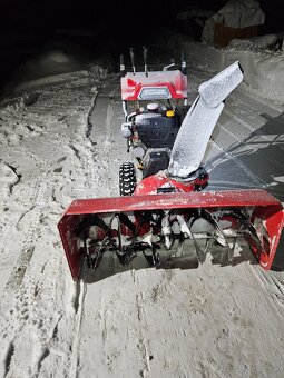 Predám snežnú frezu Hecht 9542SQ - 3