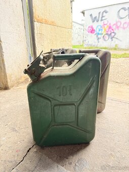 Kanistre / bandasky - 3