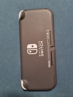 Nintendo Switch Lite Grey + hra + obal - 3