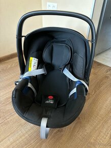 BRITAX RÖMER Baby Safe i-Size - 3