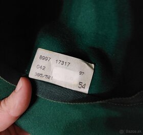 Zeleny klobuk z kraličej srsti - 3