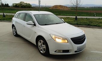 Opel Insignia Sports Tourer 2.0CDTi 96Kw R.v9/2011 M6 - 3