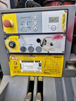Predam volvo 240 s hydraulickou rukou - 3