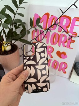 Kryt na iPhone 12, zn: Burga Elite - 3