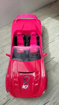 Barbie auto - 3