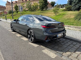 BMW M760e xDrive I.majitel CZ v záruce od výrobce - 3