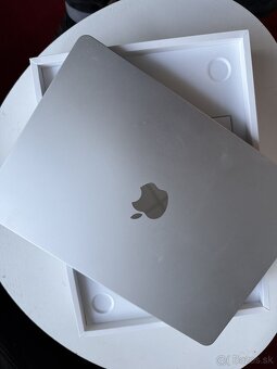 Predám MacBook AIR 13 - 3