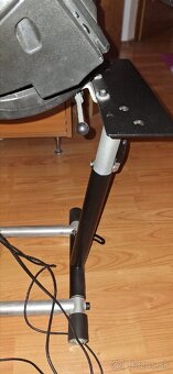 Predám volant aj servo Thrustmaster T300 RS aj so stojanom. - 3