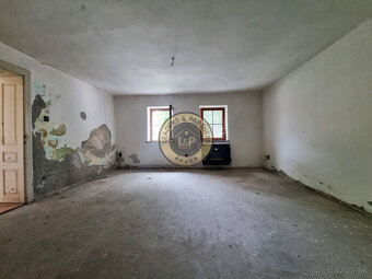 PREDAJ rodinný dom Ásvanyráró - 3