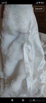 Kožušinkova bundička k šatám. - 3