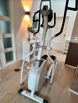 Orbitrek Skylon 10, elyptický trenažér, v záruce - 3