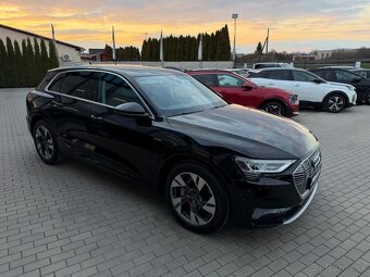 Audi E-tron 50 Quattro VzduchKožaŤažné - 3