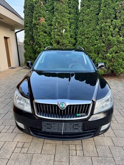 Škoda octavia 2 COMBI 2.0TDI DSG 103kw 140PS+Navi+TOP Stav - 3