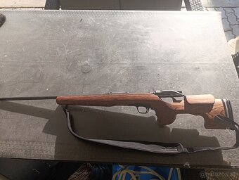 Blaser R-8 - 3