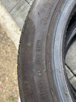 Predám 2ks letné pneu Pirelli 205/55R16 - 3