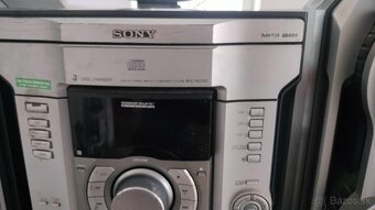 Veža sony - 3