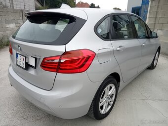 BMW 216 d - 3