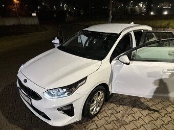 KIA CEED SW 1.4 T-GDI GOLD - 3