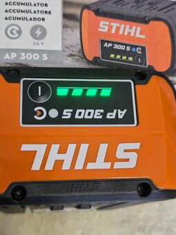 Stihl baterie AP 300 S original zaruka dva roky - 3