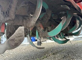 Predám Kubota B52 - 3