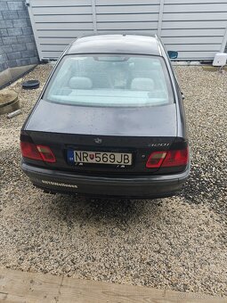 Predám bmw 320i - 3