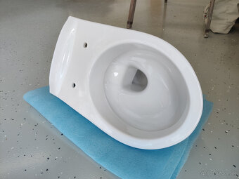 Závesné WC ALCA - 3