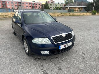 Škoda Octavia II sedan - 3