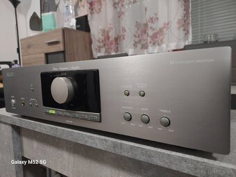 Akai AM-3000 - 3