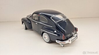 1:18 VOLVO PV544 - 3