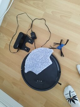 Robotický vysávač INSIDO s mopom - 3