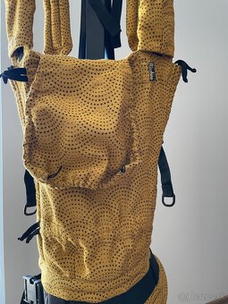 Rischino ergonomický nosič HONEY MAGIC ART - FLEXIBLE - 3