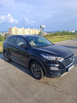 Hyundai Tucson 1,6 Benzín 130kw 10/2018 76 831km - 3