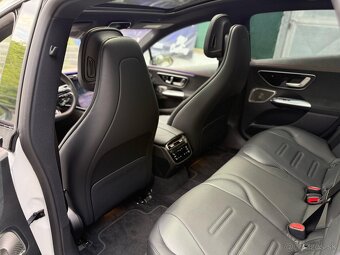 Mercedes Benz-EQE 53 AMG 4 matic rok 2024 - 3