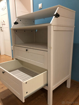 Prebaľovací pult Sundvik - 3