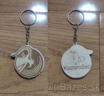 Drevená kľúčenka s motívo znamení zverokruhu - 3