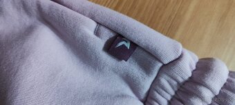 Dámske ružové kraťasy - 3