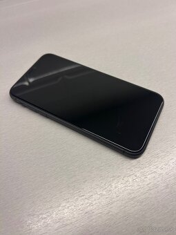 iPhone 11 - 128GB - 3