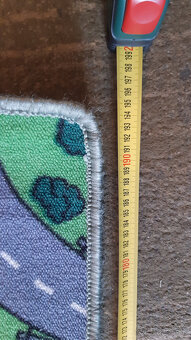 Predám detský koberec zachovalý. - 3