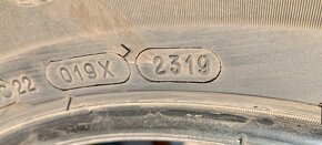 Predam 4ks pneu 215/65/r17 letne 99V Michelin - 3