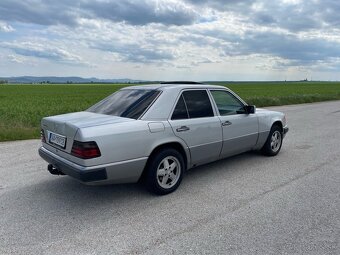 Mercedes-Benz W124 E300D - 3