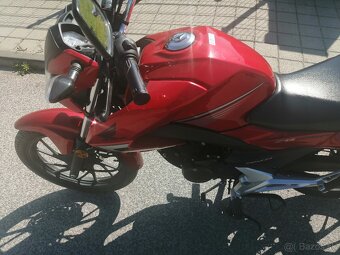 Honda CB 125F - 3