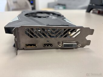 Gigabyte GeForce® GTX 1650 D6 OC 4GB - 3