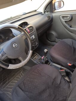 Opel corsa - 3