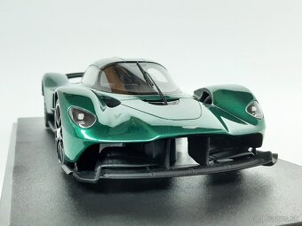 1:18 - Aston Martin Valkyrie (2021) - GT-Spirit - 1:18 - 3