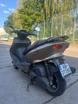 Yamaha majesty 125 - 3