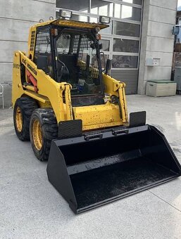 Šmykovy nakladač komatsu sk07j - 3
