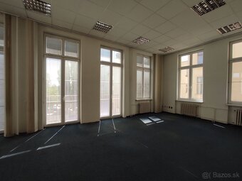 Kancelárske priestory v historickej budove centre Bratislavy - 3